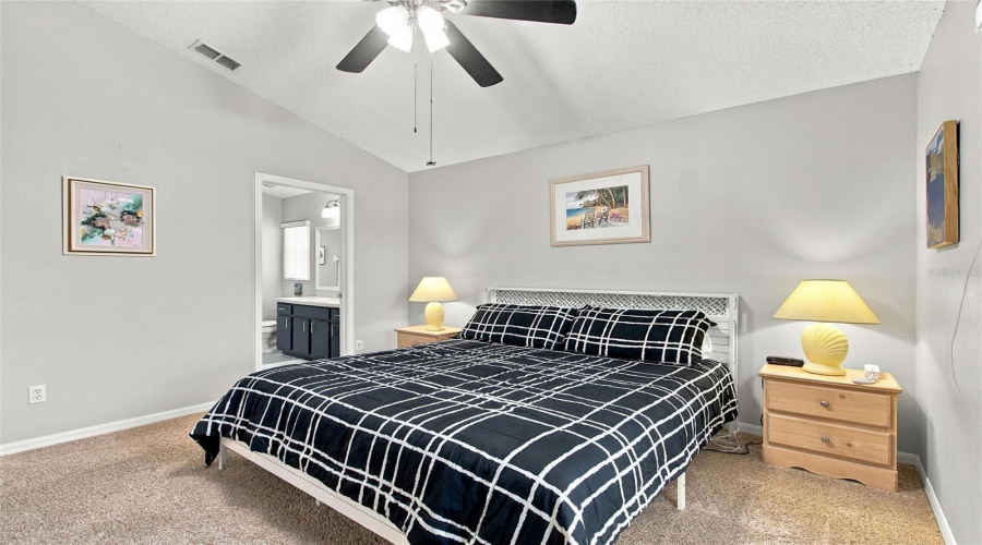 Davenport, Florida 33897, 4 Bedroom Bedrooms, ,3 Bathroombathrooms,Residential,For Sale,Pinedale,0,Mfro6444528