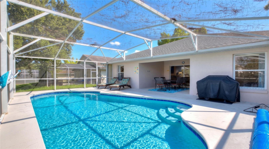 Davenport, Florida 33897, 4 Bedroom Bedrooms, ,3 Bathroombathrooms,Residential,For Sale,Pinedale,0,Mfro6444528