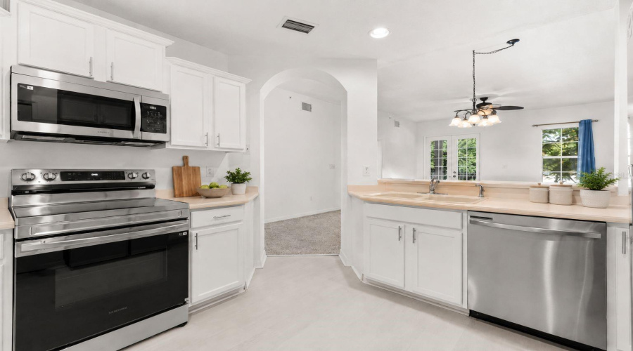 Celebration, Florida 34747, 3 Bedroom Bedrooms, ,2 Bathroombathrooms,Residential,For Sale,Deer Woods,0,Mfrs5158657