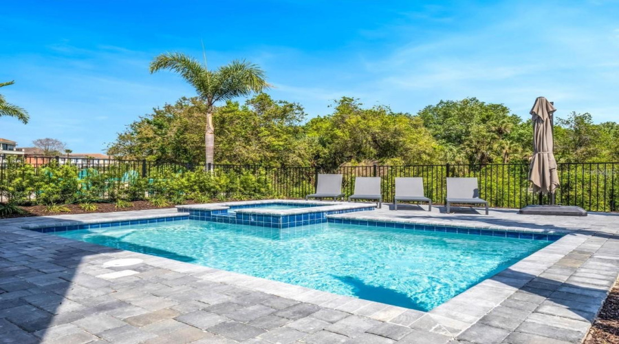 Kissimmee, Florida 34747, 6 Bedroom Bedrooms, ,6 Bathroombathrooms,Residential,For Sale,Castle Pines,0,Mfro6446382