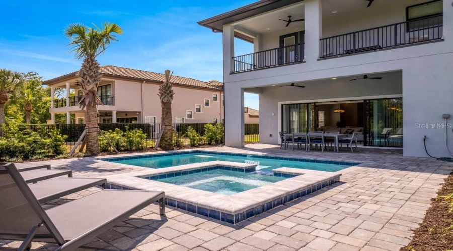 Kissimmee, Florida 34747, 6 Bedroom Bedrooms, ,6 Bathroombathrooms,Residential,For Sale,Castle Pines,0,Mfro6446382