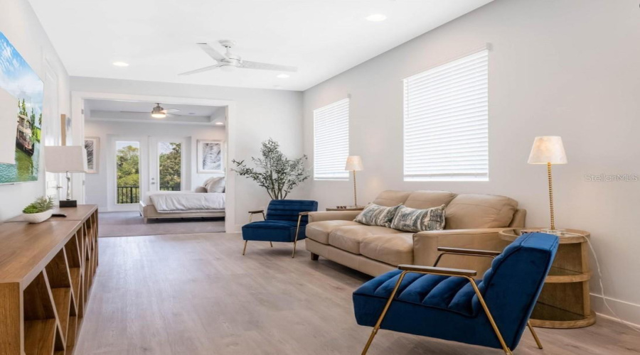 Kissimmee, Florida 34747, 6 Bedroom Bedrooms, ,6 Bathroombathrooms,Residential,For Sale,Castle Pines,0,Mfro6446382