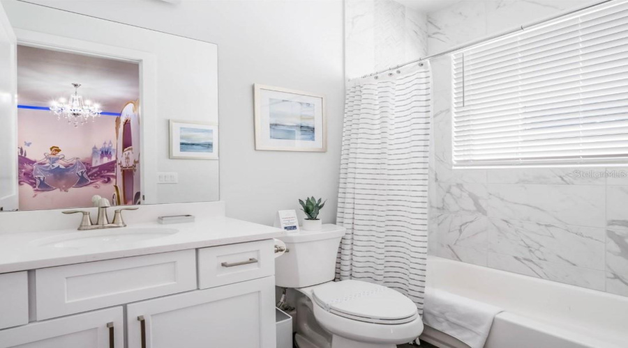 Kissimmee, Florida 34747, 6 Bedroom Bedrooms, ,6 Bathroombathrooms,Residential,For Sale,Castle Pines,0,Mfro6446382