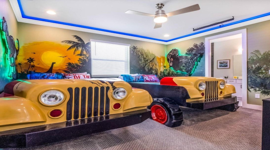 Kissimmee, Florida 34747, 6 Bedroom Bedrooms, ,6 Bathroombathrooms,Residential,For Sale,Castle Pines,0,Mfro6446382