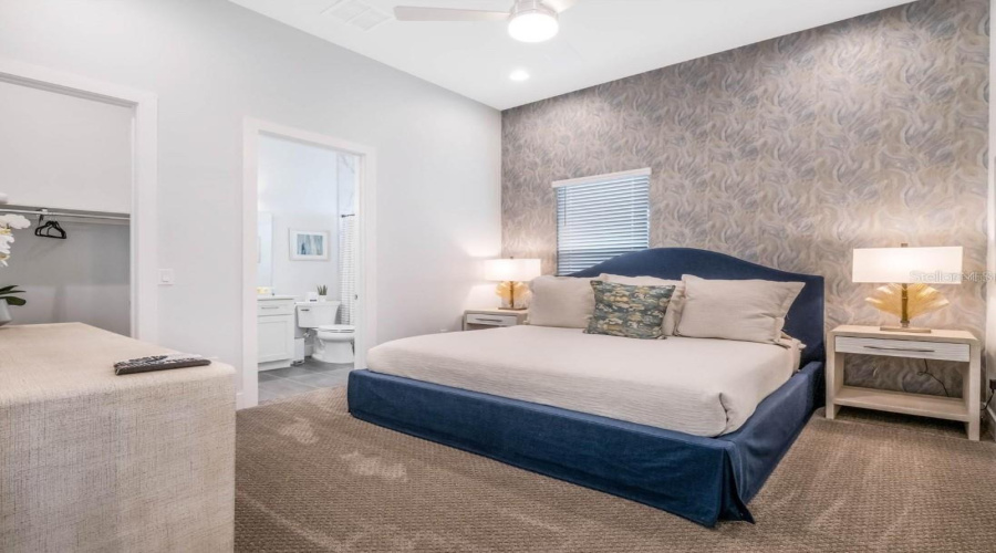 Kissimmee, Florida 34747, 6 Bedroom Bedrooms, ,6 Bathroombathrooms,Residential,For Sale,Castle Pines,0,Mfro6446382