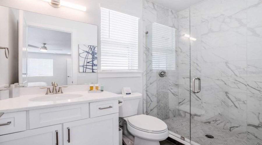 Kissimmee, Florida 34747, 6 Bedroom Bedrooms, ,6 Bathroombathrooms,Residential,For Sale,Castle Pines,0,Mfro6446382