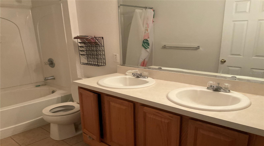 Davenport, Florida 33896, 5 Bedroom Bedrooms, ,4 Bathroombathrooms,Residential,For Sale,Pine Ridge,0,Mfro6441276