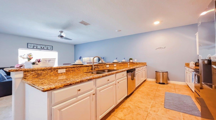 Kissimmee, Florida 34747, 4 Bedroom Bedrooms, ,3 Bathroombathrooms,Residential,For Sale,Sugar Palm,0,Mfro6439920