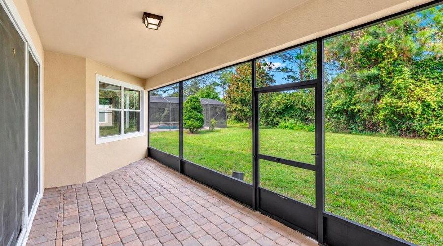 Davenport, Florida 33837, 4 Bedroom Bedrooms, ,3 Bathroombathrooms,Residential,For Sale,Crestwick,0,Mfro6446029