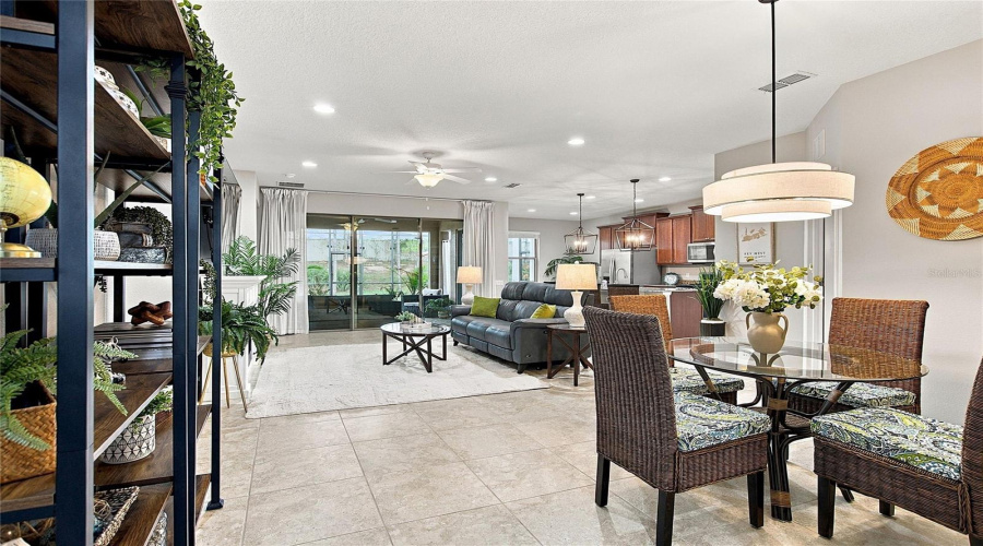 Davenport, Florida 33837, 3 Bedroom Bedrooms, ,2 Bathroombathrooms,Residential,For Sale,Palencia,0,Mfrs5158240