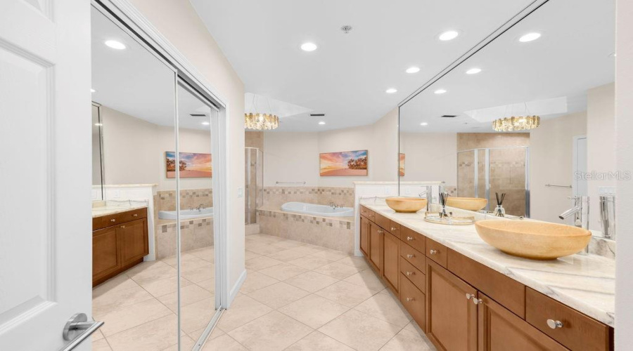 Orlando, Florida 32836, 3 Bedroom Bedrooms, ,2 Bathroombathrooms,Residential,For Sale,The Esplanade,0,Mfrs5157614