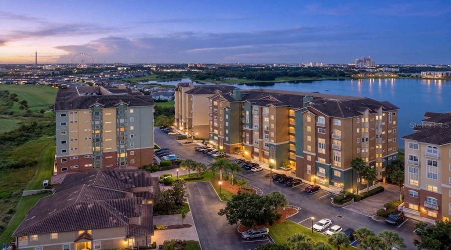 Orlando, Florida 32836, 3 Bedroom Bedrooms, ,2 Bathroombathrooms,Residential,For Sale,The Esplanade,0,Mfrs5157614