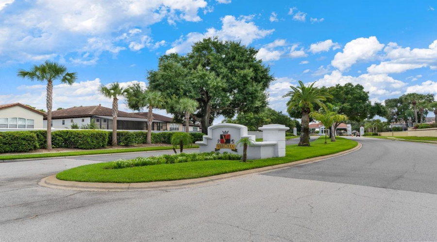 Orlando, Florida 32836, 3 Bedroom Bedrooms, ,2 Bathroombathrooms,Residential,For Sale,The Esplanade,0,Mfrs5157614