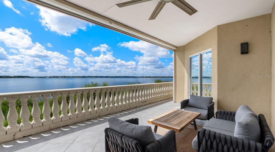 Orlando, Florida 32836, 3 Bedroom Bedrooms, ,2 Bathroombathrooms,Residential,For Sale,The Esplanade,0,Mfrs5157614