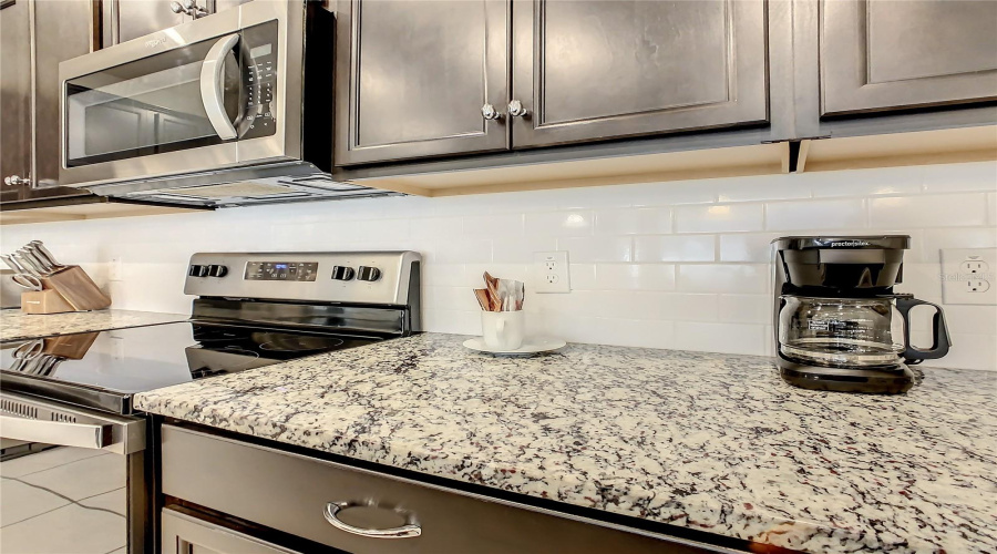 Kissimmee, Florida 34747, 5 Bedroom Bedrooms, ,4 Bathroombathrooms,Residential,For Sale,Tanger,0,Mfro6442227