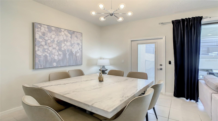 Kissimmee, Florida 34747, 5 Bedroom Bedrooms, ,4 Bathroombathrooms,Residential,For Sale,Tanger,0,Mfro6442227