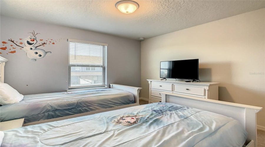 Kissimmee, Florida 34747, 5 Bedroom Bedrooms, ,4 Bathroombathrooms,Residential,For Sale,Tanger,0,Mfro6442227