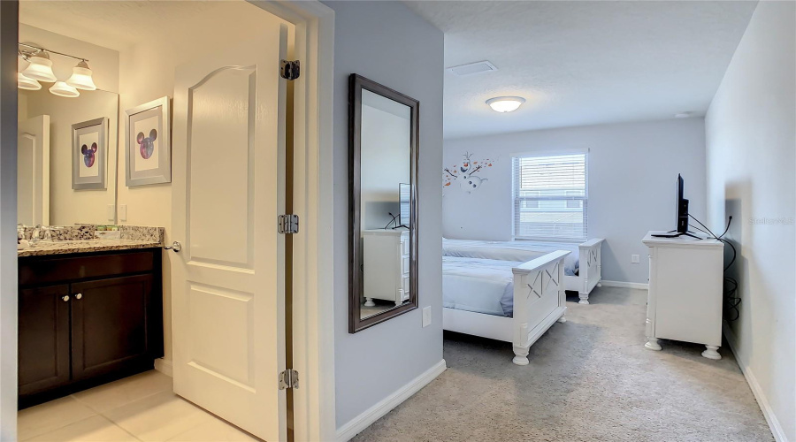 Kissimmee, Florida 34747, 5 Bedroom Bedrooms, ,4 Bathroombathrooms,Residential,For Sale,Tanger,0,Mfro6442227