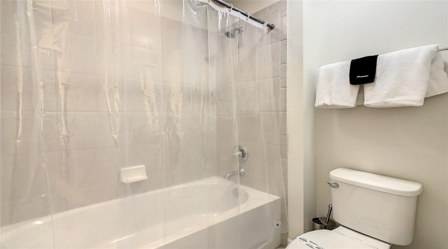 Kissimmee, Florida 34747, 5 Bedroom Bedrooms, ,4 Bathroombathrooms,Residential,For Sale,Tanger,0,Mfro6442227