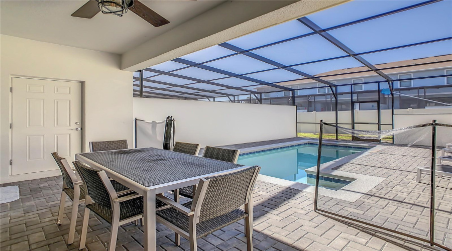 Kissimmee, Florida 34747, 5 Bedroom Bedrooms, ,4 Bathroombathrooms,Residential,For Sale,Tanger,0,Mfro6442227