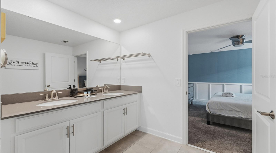 Davenport, Florida 33896, 9 Bedroom Bedrooms, ,5 Bathroombathrooms,Residential,For Sale,Sommerset Hills,0,Mfro6446357