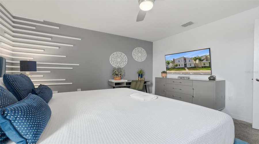 Davenport, Florida 33896, 9 Bedroom Bedrooms, ,5 Bathroombathrooms,Residential,For Sale,Sommerset Hills,0,Mfro6446357
