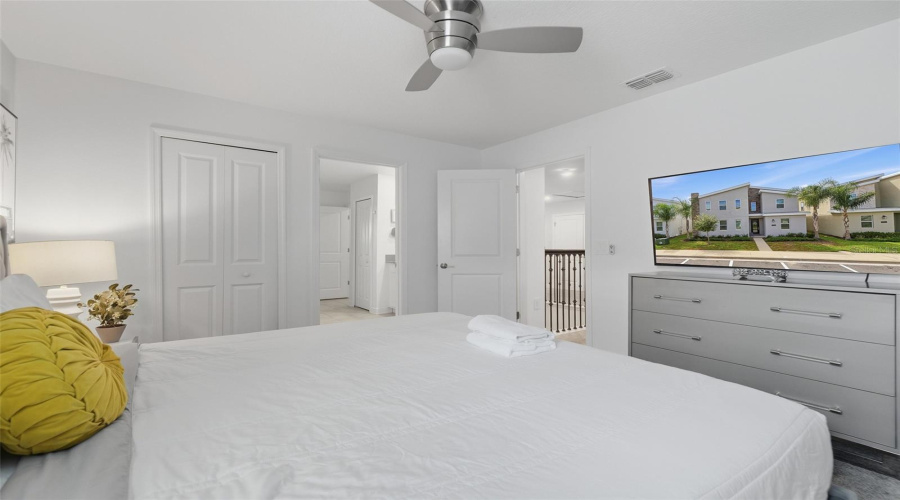 Davenport, Florida 33896, 9 Bedroom Bedrooms, ,5 Bathroombathrooms,Residential,For Sale,Sommerset Hills,0,Mfro6446357