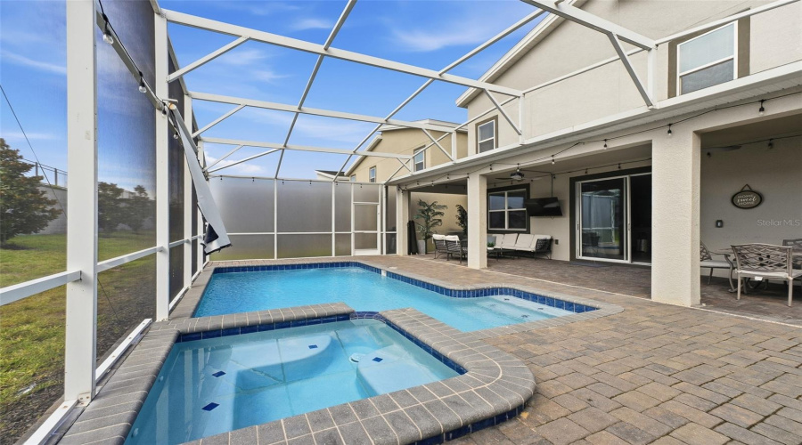 Davenport, Florida 33896, 9 Bedroom Bedrooms, ,5 Bathroombathrooms,Residential,For Sale,Sommerset Hills,0,Mfro6446357