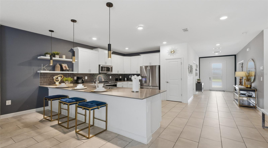 Davenport, Florida 33896, 9 Bedroom Bedrooms, ,5 Bathroombathrooms,Residential,For Sale,Sommerset Hills,0,Mfro6446357
