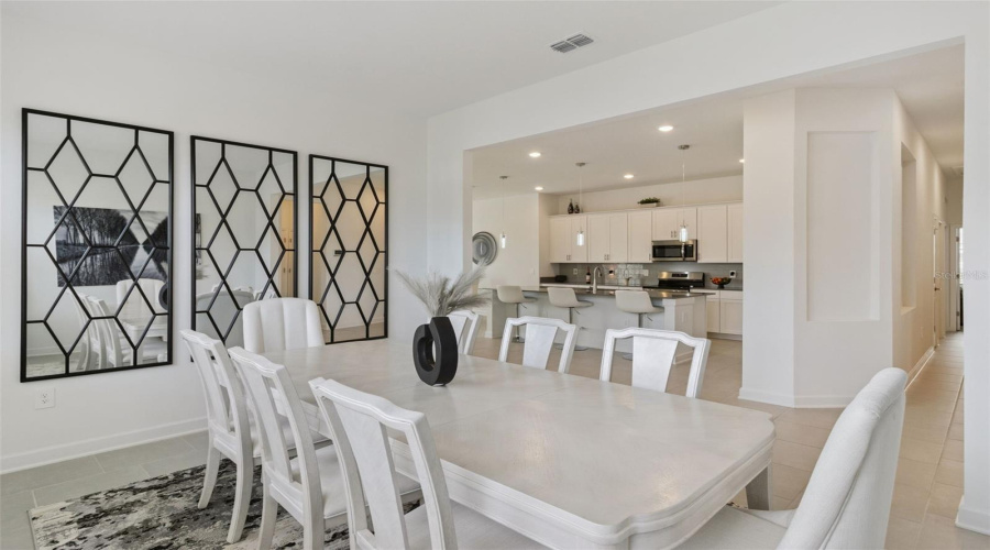 Davenport, Florida 33837, 4 Bedroom Bedrooms, ,3 Bathroombathrooms,Residential,For Sale,Eastminster,0,Mfro6445291