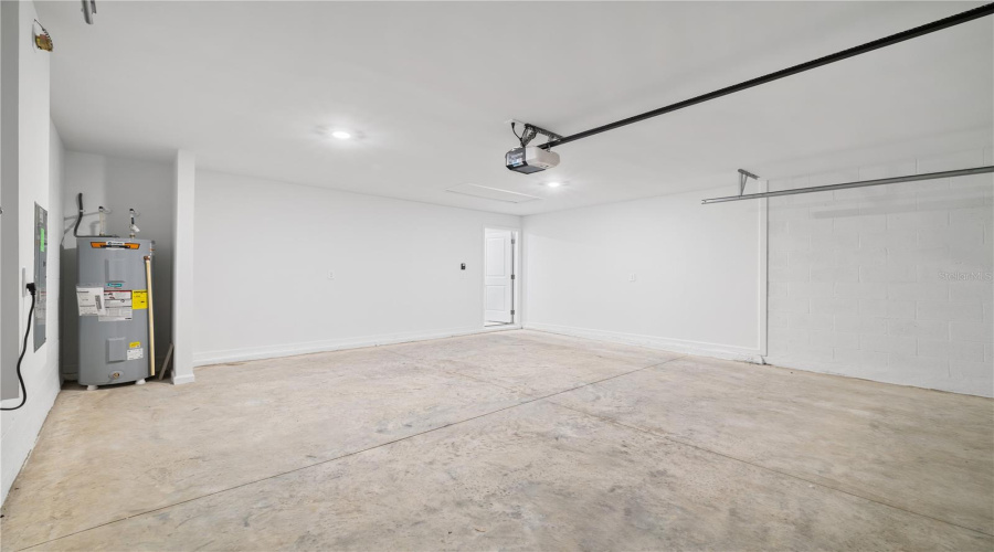 Davenport, Florida 33837, 4 Bedroom Bedrooms, ,2 Bathroombathrooms,Residential,For Sale,Rolling Ridge Bend,0,Mfro6445035
