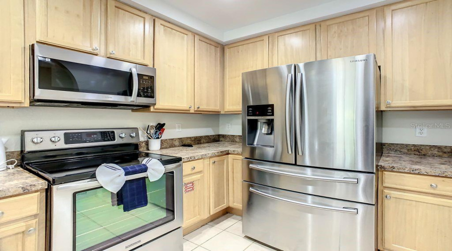 Kissimmee, Florida 34747, 3 Bedroom Bedrooms, ,2 Bathroombathrooms,Residential,For Sale,Treasure Trove,0,Mfro6446389