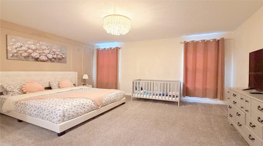 Davenport, Florida 33896, 6 Bedroom Bedrooms, ,5 Bathroombathrooms,Residential,For Sale,Kingsbarn,0,Mfro6446677