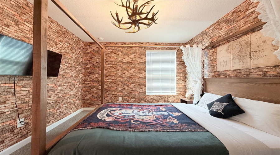 Davenport, Florida 33896, 6 Bedroom Bedrooms, ,5 Bathroombathrooms,Residential,For Sale,Kingsbarn,0,Mfro6446677