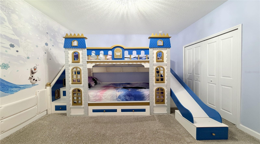 Davenport, Florida 33896, 6 Bedroom Bedrooms, ,5 Bathroombathrooms,Residential,For Sale,Kingsbarn,0,Mfro6446677