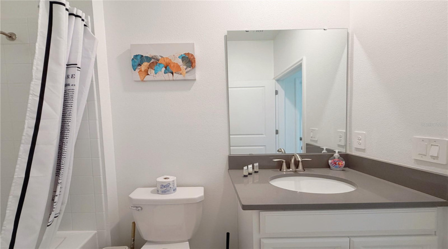 Davenport, Florida 33896, 6 Bedroom Bedrooms, ,5 Bathroombathrooms,Residential,For Sale,Kingsbarn,0,Mfro6446677