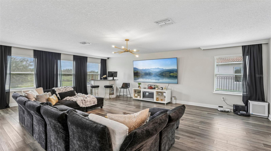 Davenport, Florida 33837, 4 Bedroom Bedrooms, ,2 Bathroombathrooms,Residential,For Sale,Oak Bluff,0,Mfrtb8553962