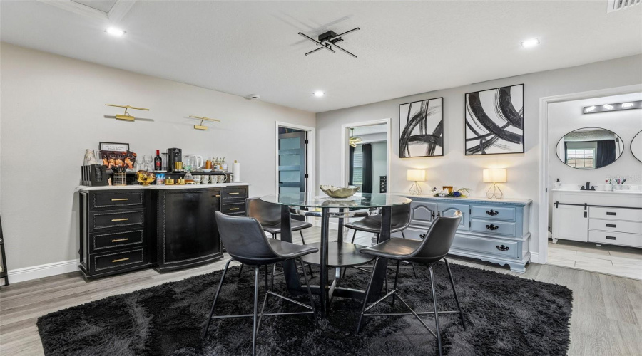 Davenport, Florida 33837, 4 Bedroom Bedrooms, ,2 Bathroombathrooms,Residential,For Sale,Oak Bluff,0,Mfrtb8553962
