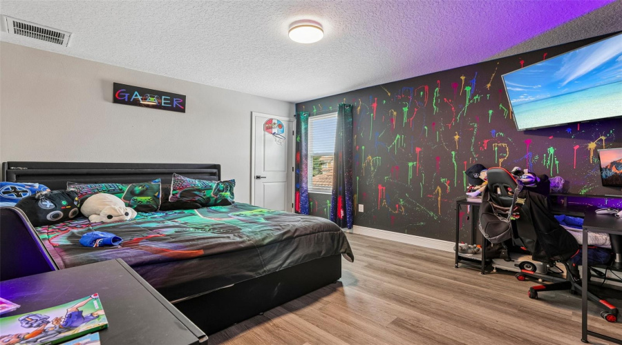 Davenport, Florida 33837, 4 Bedroom Bedrooms, ,2 Bathroombathrooms,Residential,For Sale,Oak Bluff,0,Mfrtb8553962
