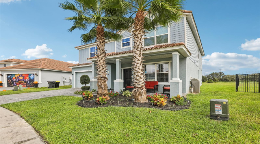 Davenport, Florida 33837, 4 Bedroom Bedrooms, ,2 Bathroombathrooms,Residential,For Sale,Oak Bluff,0,Mfrtb8553962
