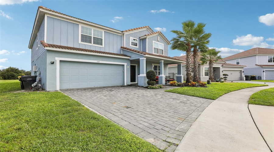 Davenport, Florida 33837, 4 Bedroom Bedrooms, ,2 Bathroombathrooms,Residential,For Sale,Oak Bluff,0,Mfrtb8553962