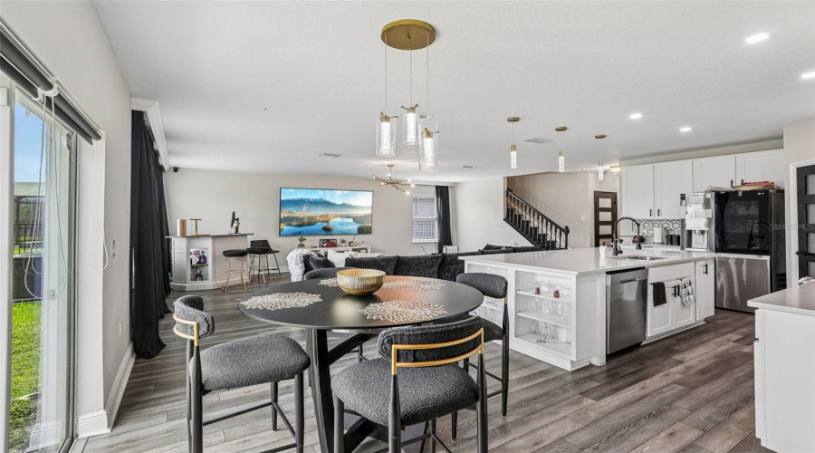 Davenport, Florida 33837, 4 Bedroom Bedrooms, ,2 Bathroombathrooms,Residential,For Sale,Oak Bluff,0,Mfrtb8553962