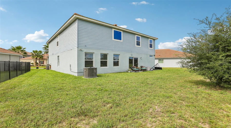 Davenport, Florida 33837, 4 Bedroom Bedrooms, ,2 Bathroombathrooms,Residential,For Sale,Oak Bluff,0,Mfrtb8553962