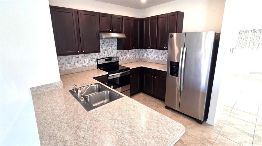 Davenport, Florida 33837, 3 Bedroom Bedrooms, ,2 Bathroombathrooms,Residential,For Sale,Eagleview,0,Mfrl4965495