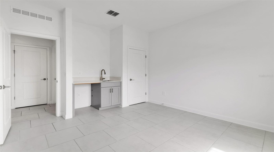 Davenport, Florida 33837, 4 Bedroom Bedrooms, ,3 Bathroombathrooms,Residential,For Sale,Eastminster,0,Mfro6446517