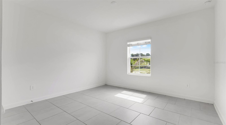 Davenport, Florida 33837, 4 Bedroom Bedrooms, ,3 Bathroombathrooms,Residential,For Sale,Eastminster,0,Mfro6446517