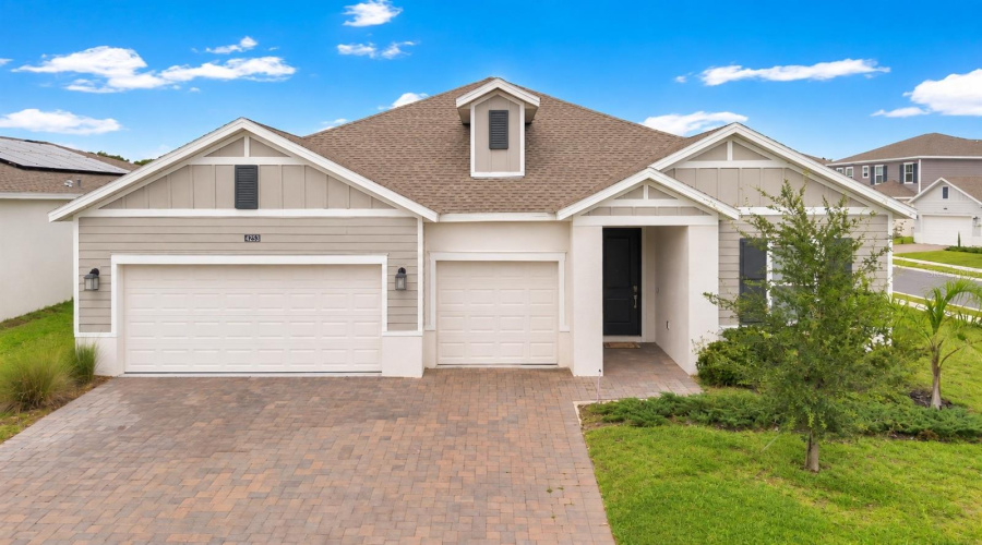 Davenport, Florida 33837, 4 Bedroom Bedrooms, ,3 Bathroombathrooms,Residential,For Sale,Eastminster,0,Mfro6446517
