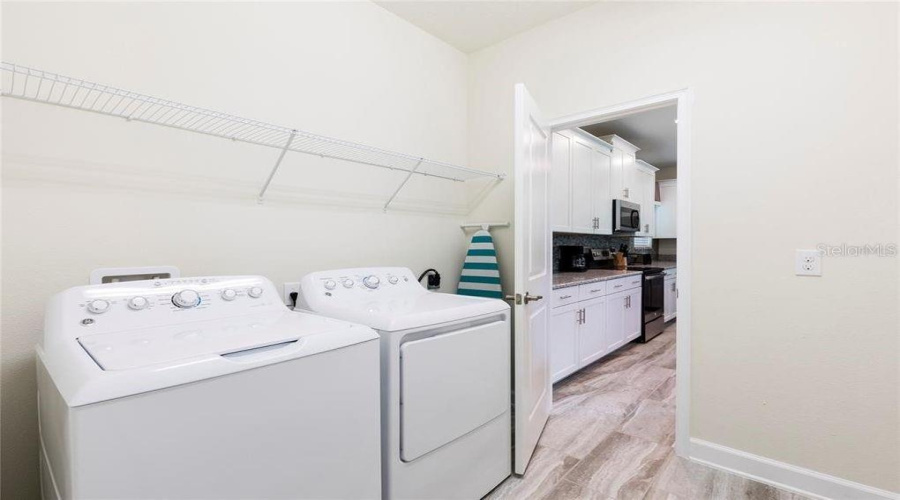 Champions Gate, Florida 33896, 5 Bedroom Bedrooms, ,5 Bathroombathrooms,Residential,For Sale,Slice,0,Mfro6446613