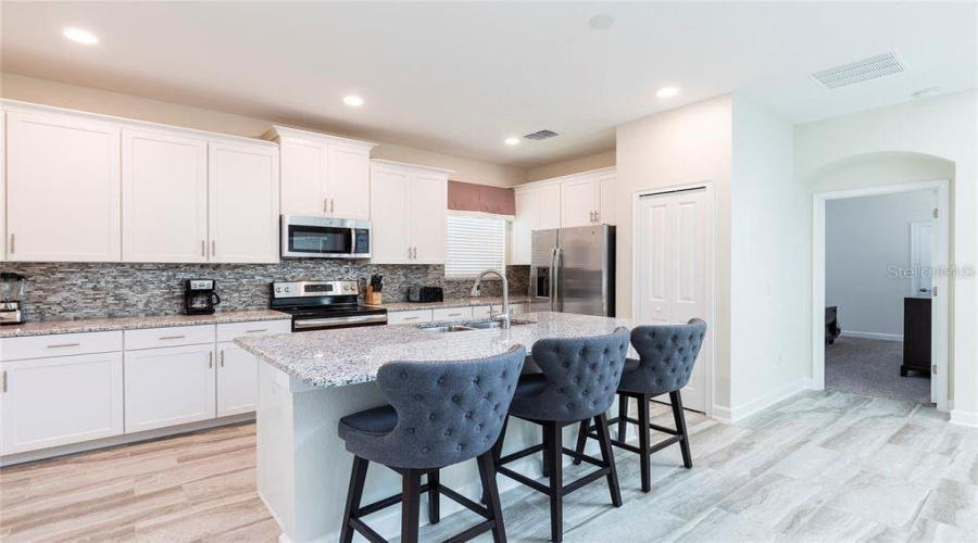 Champions Gate, Florida 33896, 5 Bedroom Bedrooms, ,5 Bathroombathrooms,Residential,For Sale,Slice,0,Mfro6446613