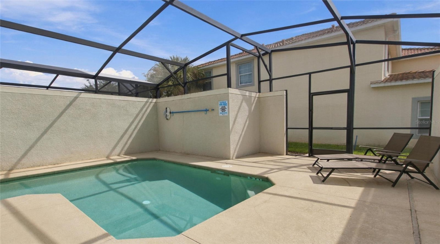 Davenport, Florida 33896, 4 Bedroom Bedrooms, ,3 Bathroombathrooms,Residential,For Sale,Stinger Dr,0,Mfrs5158716